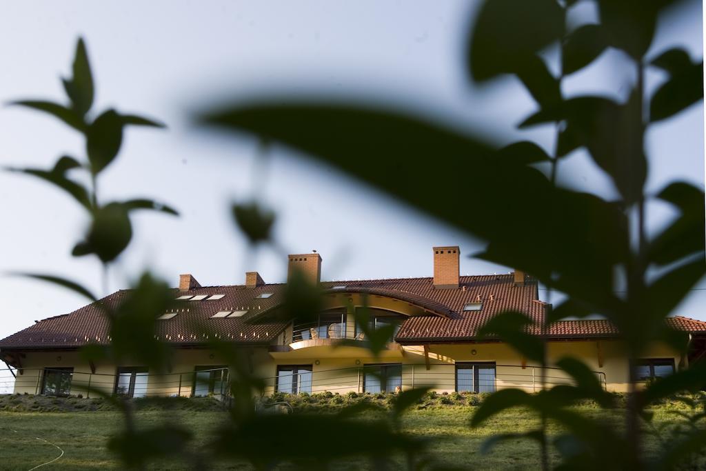 Zagorzanka Pensjonat Rehabilitacyjno-Rekreacyjny Sis Dziadkowiec - Spolka Jawna Mszana Dolna Exterior foto